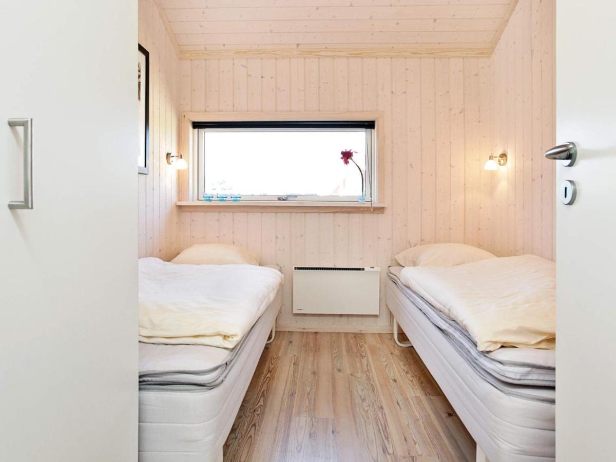 8 Person Holiday Home In Gro Enbrode Grossenbrode Bagian luar foto